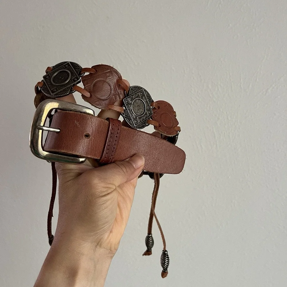 Vintage Genuine Leather Concho Belt Brown Boho Southwestern Silver Medallion L